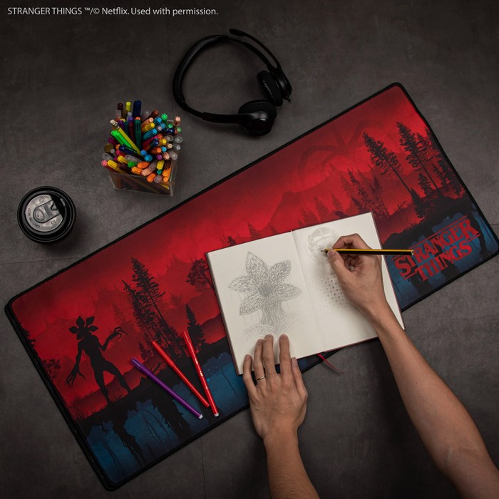 Gaming Pad / Σουμέν XL 35Χ80εκ NETFLIX STRANGER THINGS Upside Down