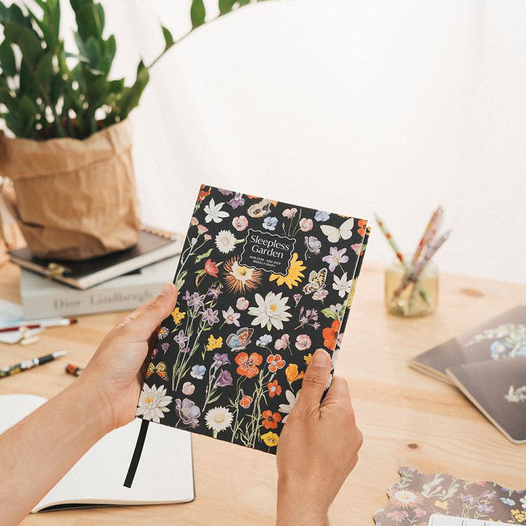 Hardcover School Weekly Agenda 17 Months 2026/2027 A5/15X21cm SLEEPLESS GARDEN