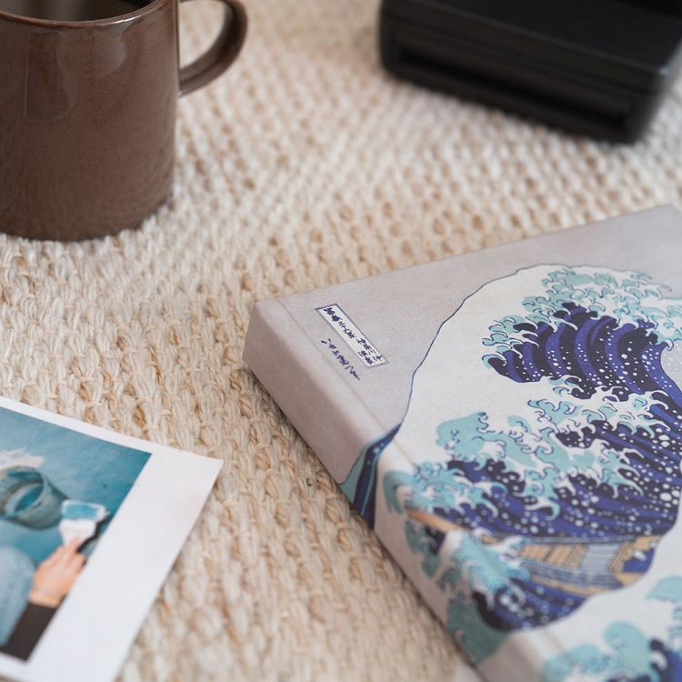 Photo Album 16X16cm with 24 Self-adhesive Sheets HOKUSAI