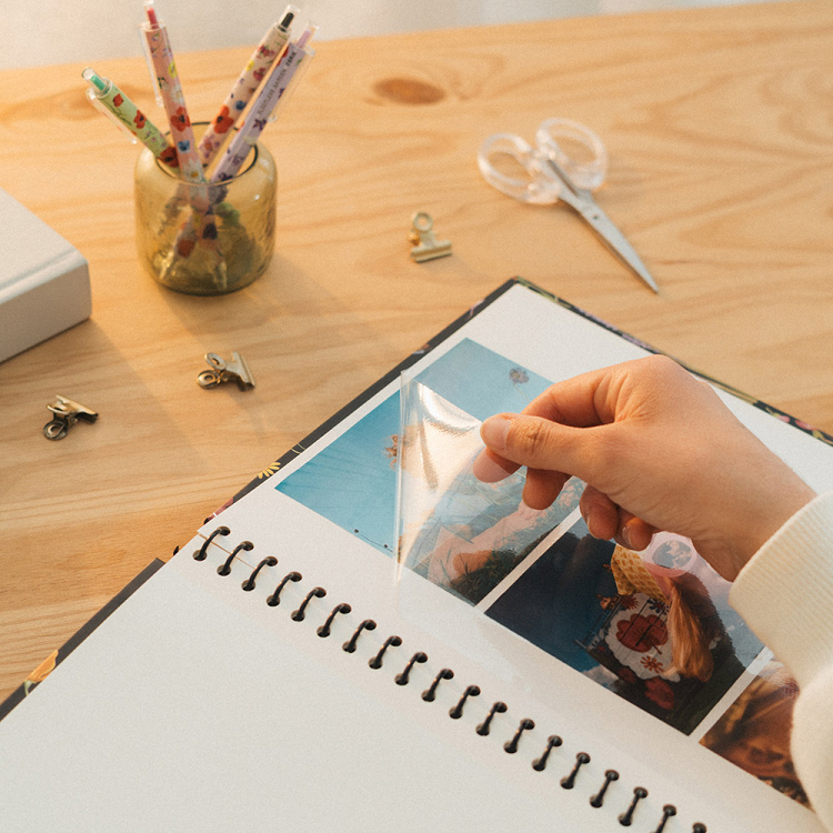 Photo Album 24X32cm with 30 Self-adhesive Sheets SLEEPLESS GARDEN