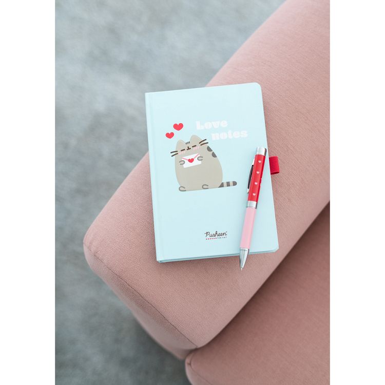 Premium Notebook with Light Pen A5 PUSHEEN Purrfect Love Collection