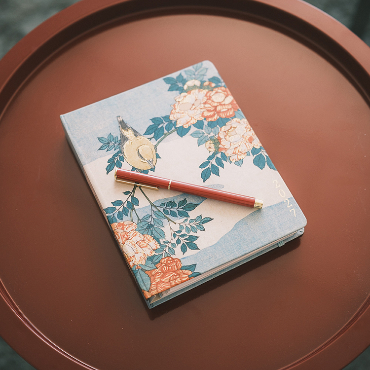 Premium Weekly Diary 2026/2027 17 Months 16.5x20cm IDOLE HOKUSAI by Kokonote