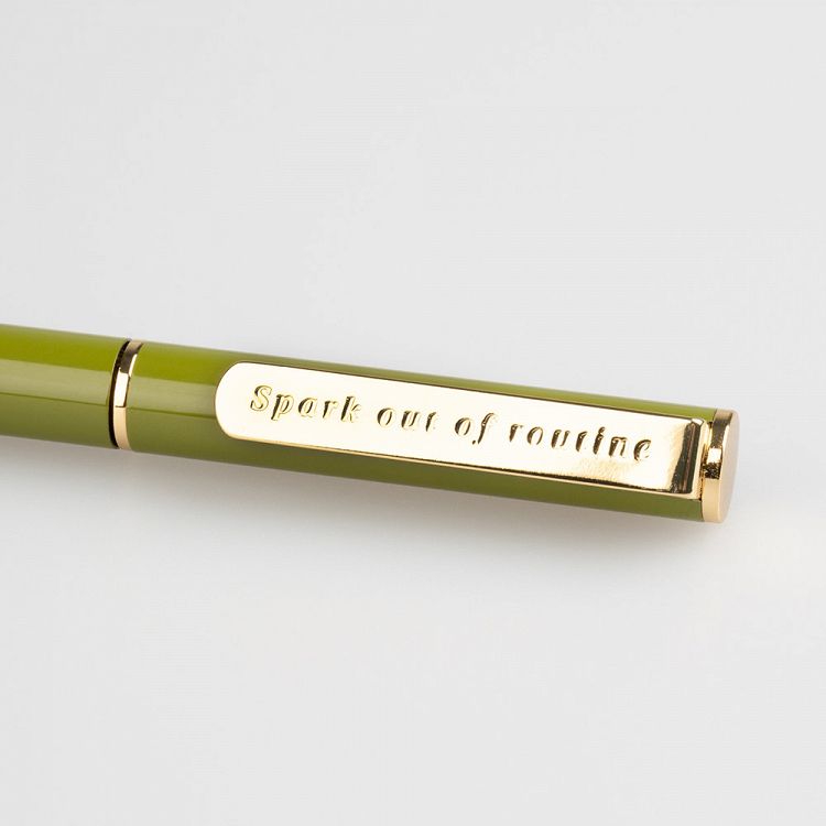 Ballpoint Pen 0,70mm KOKONOTE BASIC STUDIO Pistachio Pesto with Gold Plated Finish