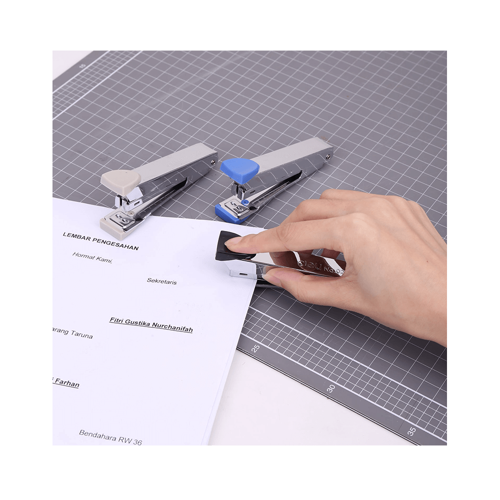 Handheld Stapler Νο10 DELI in 3 colors Assorted (Pack of 12pcs)