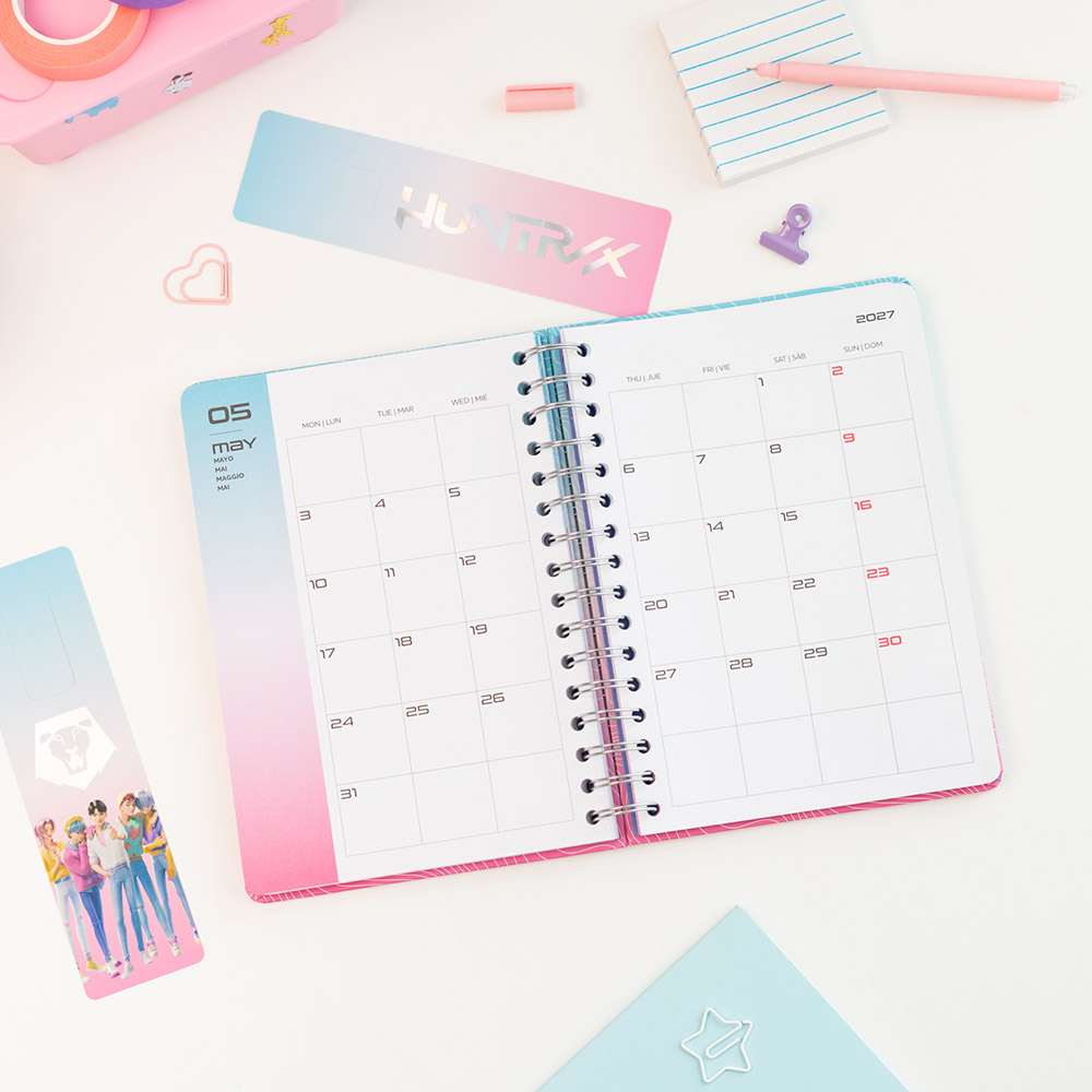 Hardcover Wire-O School Week to View Agenda 12 Months 2026/2027 15X21cm K-POP DEMON HUNTERS