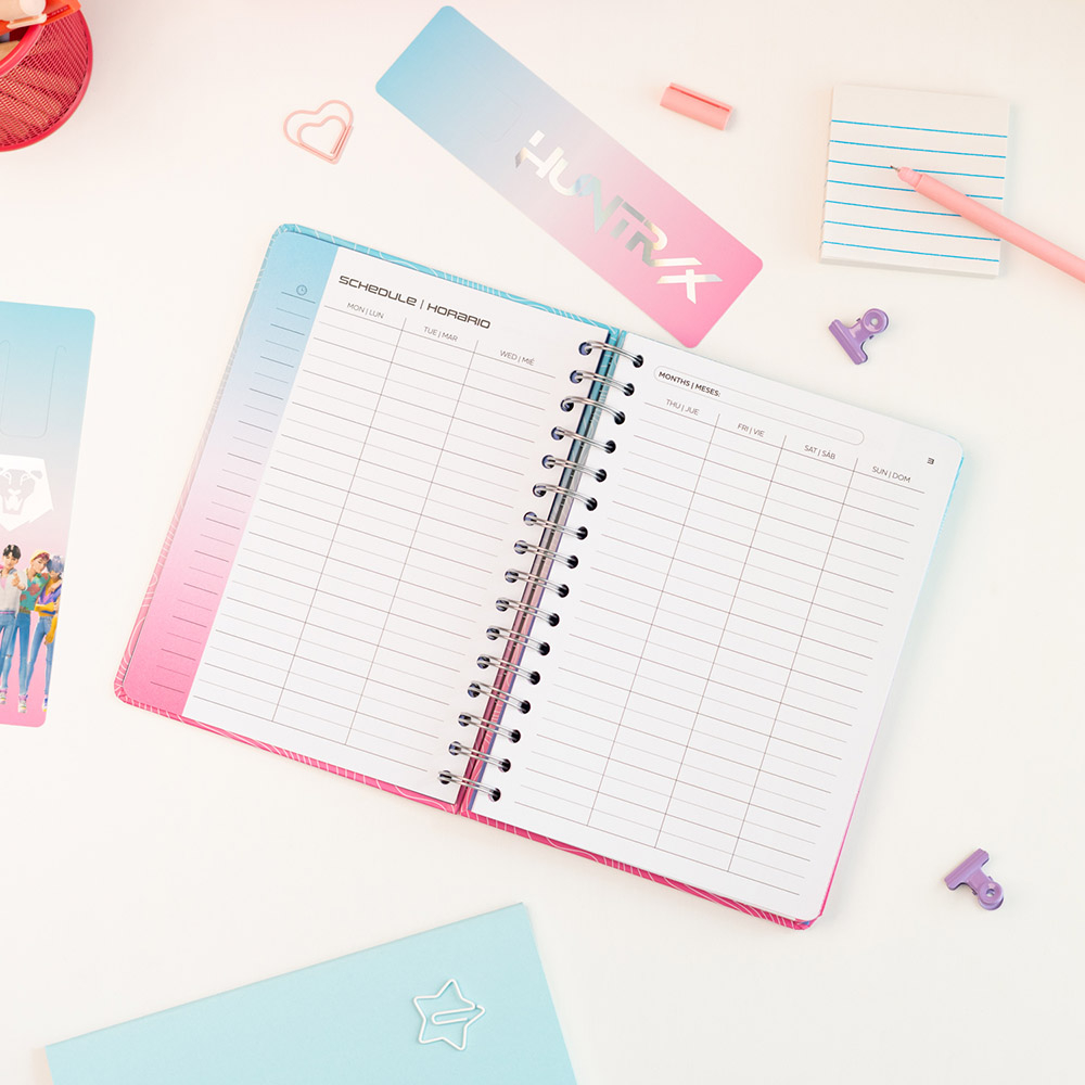 Hardcover Wire-O School Week to View Agenda 12 Months 2026/2027 15X21cm K-POP DEMON HUNTERS
