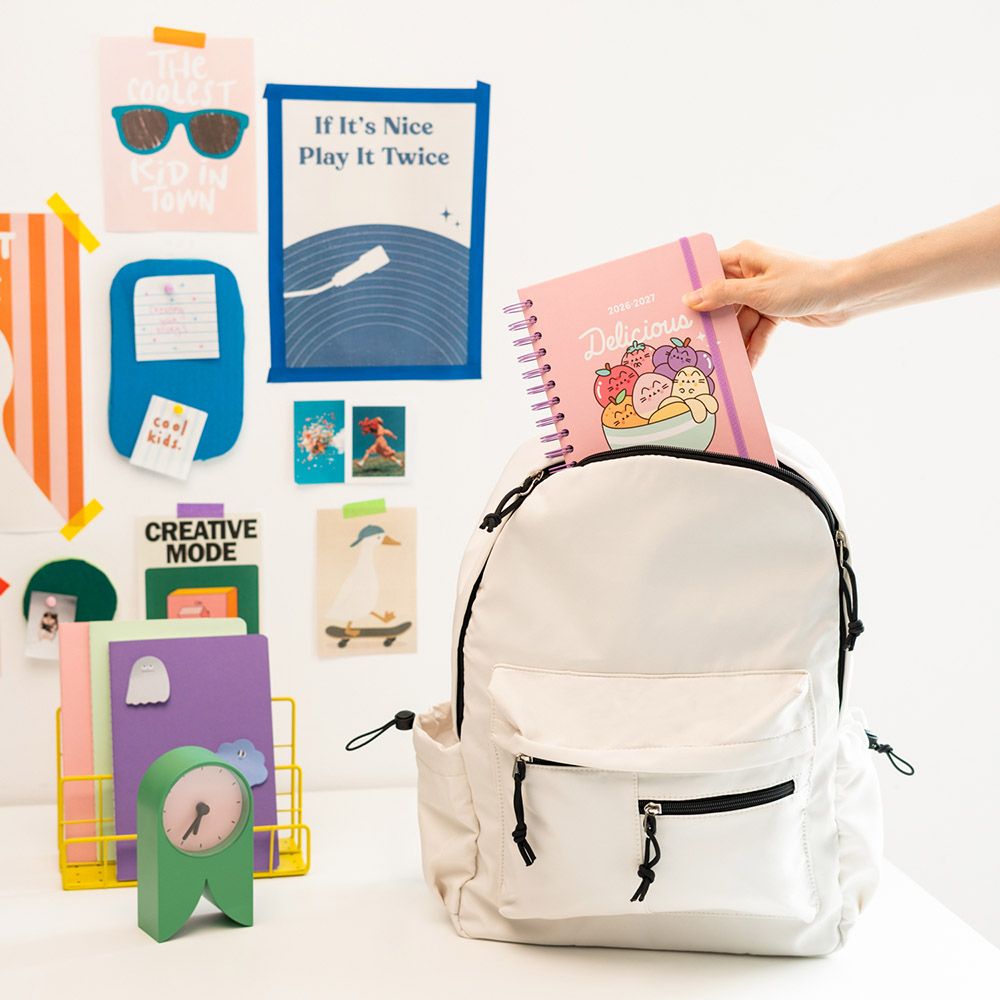 Hardcover Wire-O School Week to View Agenda 12 Months 2026/2027 15X21cm PUSHEEN Moments