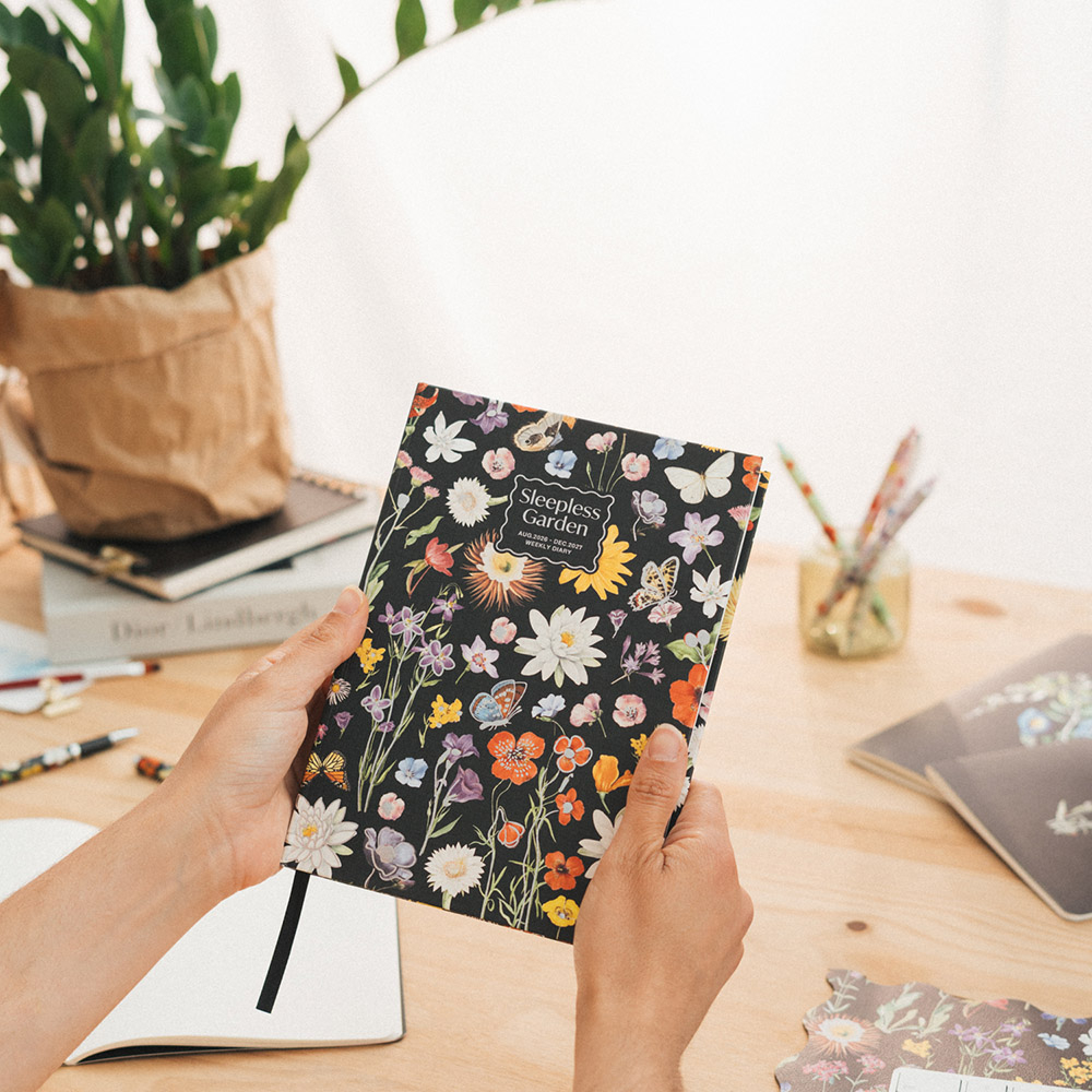 Hardcover School Weekly Agenda 17 Months 2026/2027 A5/15X21cm SLEEPLESS GARDEN