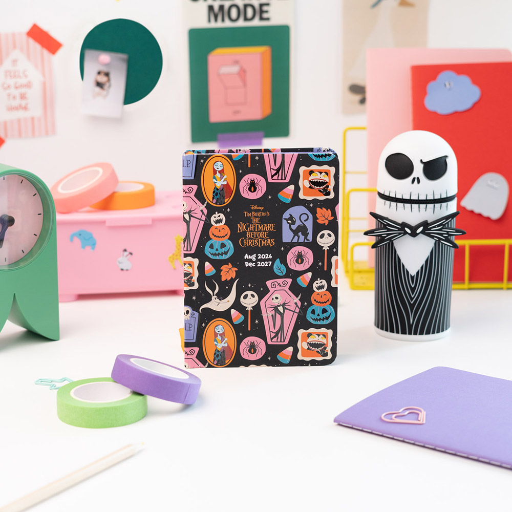 Hardcover School Weekly Agenda 17 Months 2026/2027 11x15,5cm DISNEY THE NIGHTMARE BEFORE CHRISTMAS