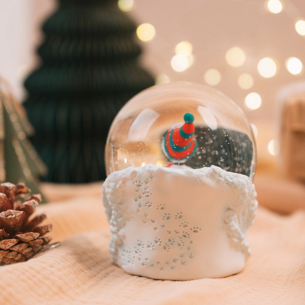 Snow Globe SNOOPY