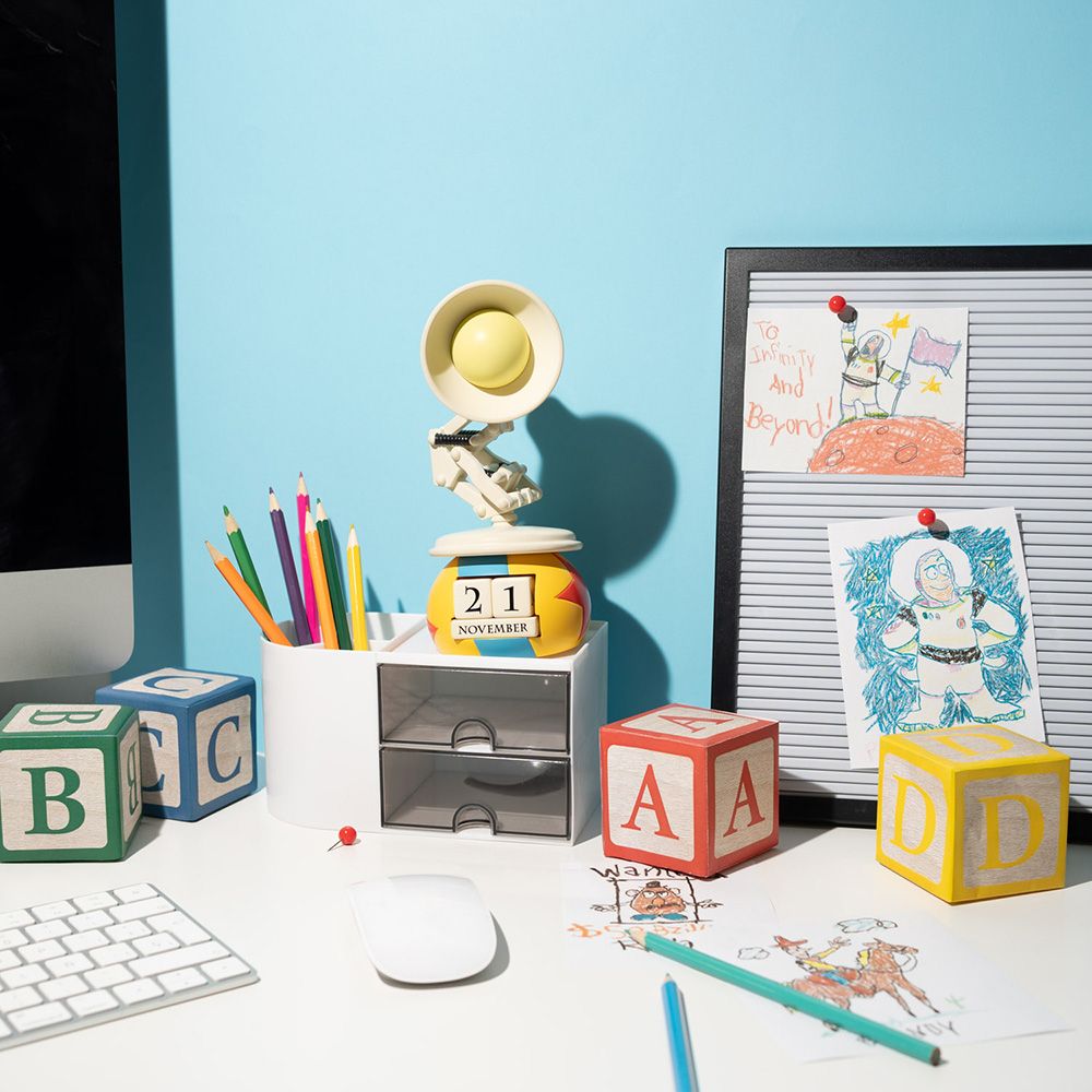 Perpetual 3D Calendar H19cm DISNEY PIXAR