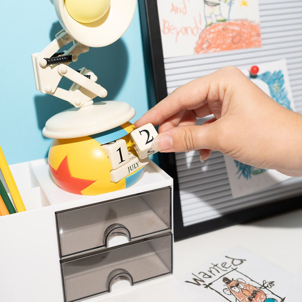 Perpetual 3D Calendar H19cm DISNEY PIXAR