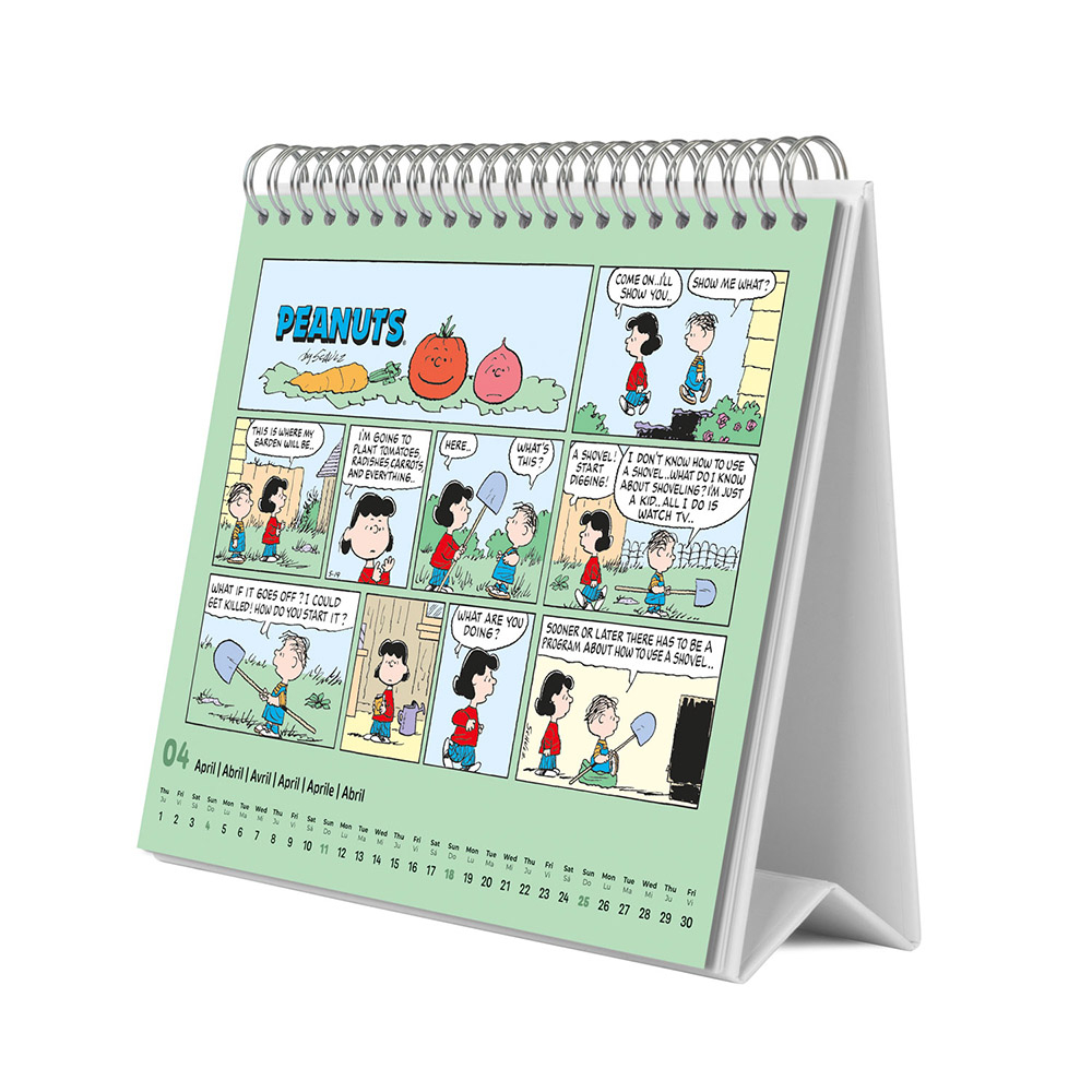 Deluxe Desk Calendar 2027 SNOOPY