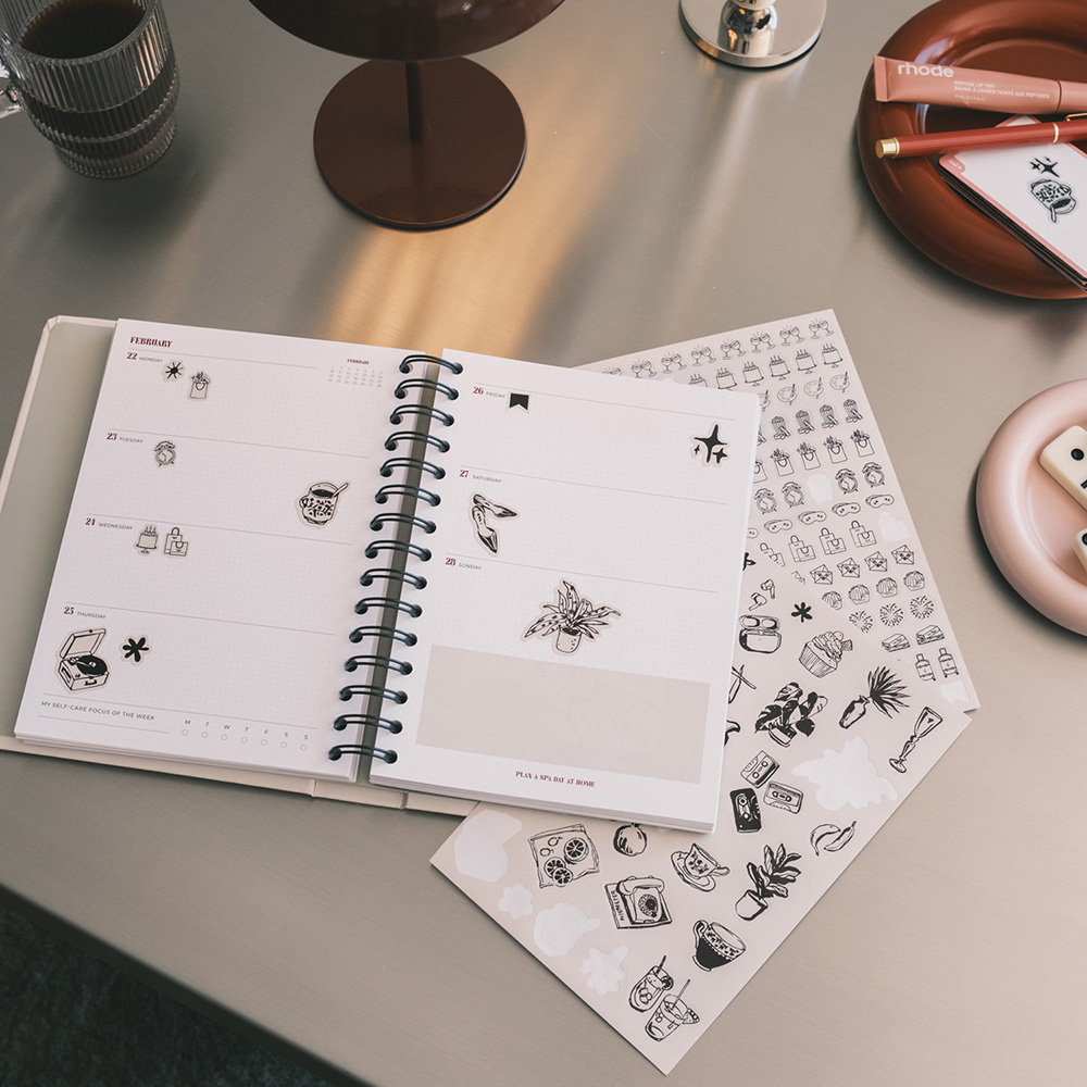 Premium Weekly Diary 2026/2027 17 Months 16.5x20cm IDOLE GAZETTE by Kokonote