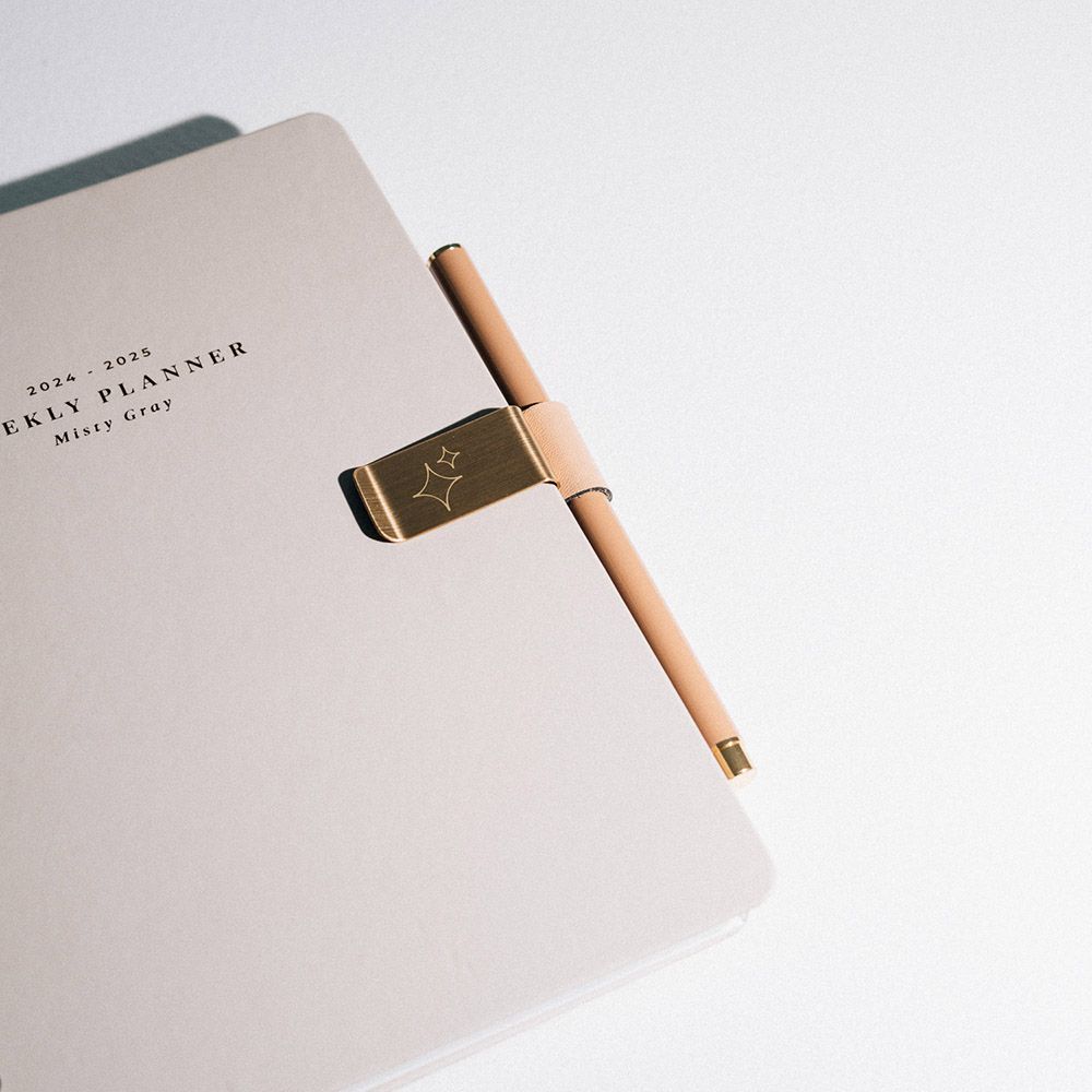 Gold Plated Metal Clip with Pen Holder KOKONOTE BASIC STUDIO Almond Latte Light Brown