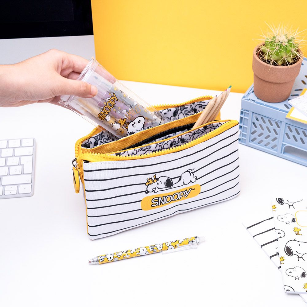 Triple Pencil case 22cm SNOOPY Lazy Days