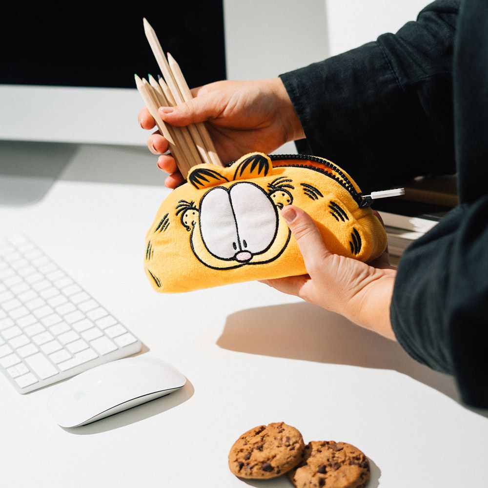Plush Pencil Case GARFIELD