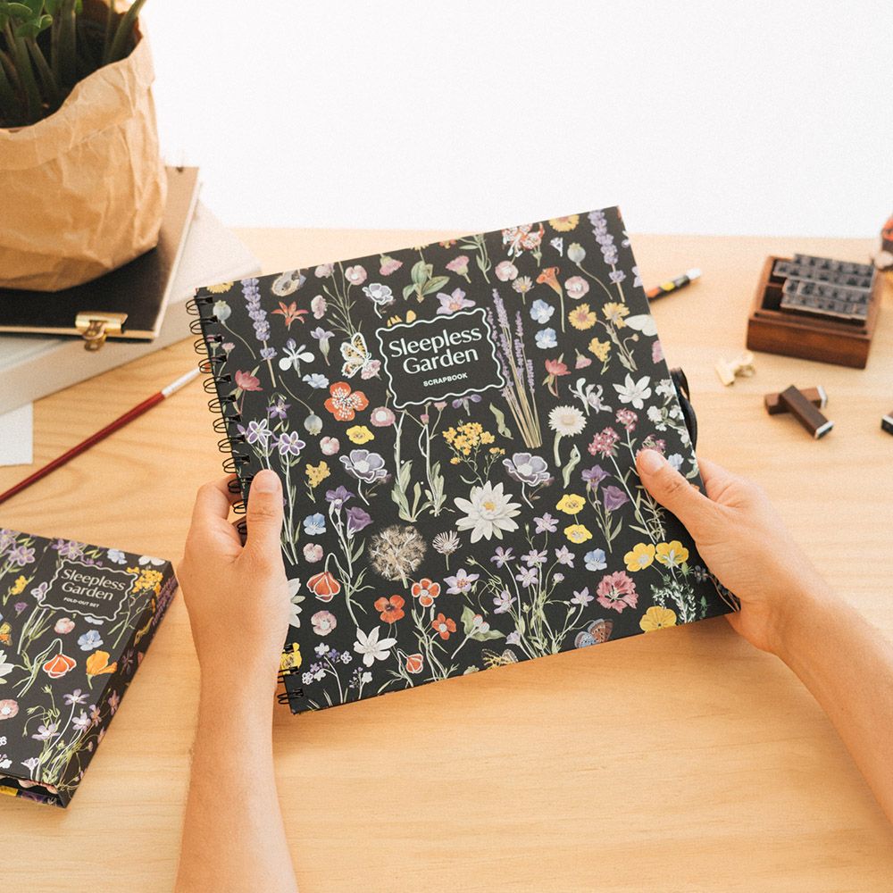 Φωτο-Άλμπουμ Scrapbook 25X25εκ 40 Φύλλα SLEEPLESS GARDEN