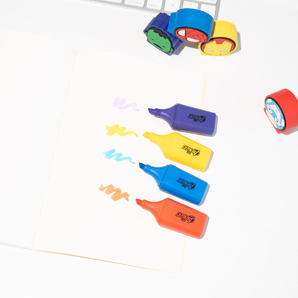 Σετ 4 Υπογραμμιστές (Highlighters) με 3D Topper MARVEL AVENGERS